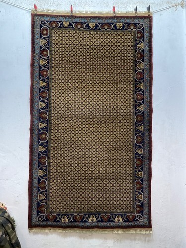 Vintage beautiful hand knotted - vintage,